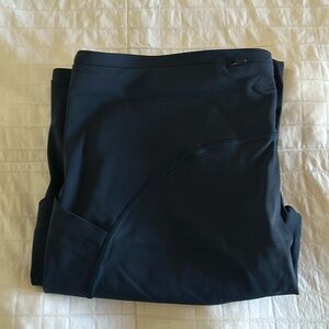 lululemon swift speed high-rise tight 28 size 18- navy